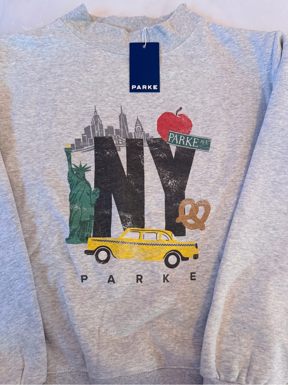 Parker exclusive pop up NY Graphic mockneck Sweatshirt in Light Gray